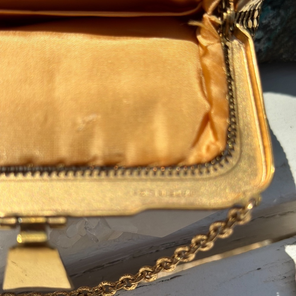 Vintage Whiting & Davis Gold Metal Mesh Evening Bag with Chain Strap - Picture 4 of 4